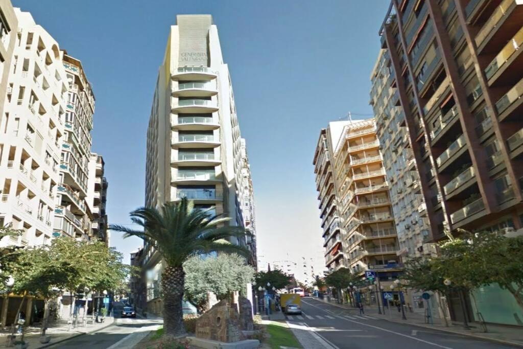 Apartamento Centro Rambla Alicante A Екстериор снимка